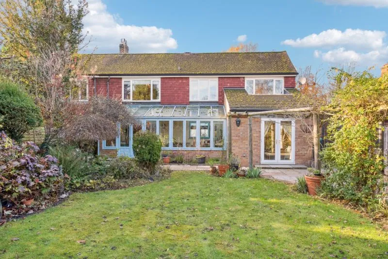 Hedsor Road, Bourne End SL8 5DN, photo 2