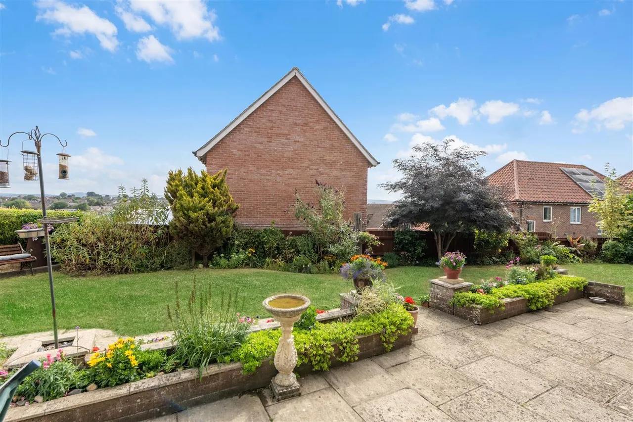 Pitts Orchard, Sturminster Newton DT10 1ER, photo 24
