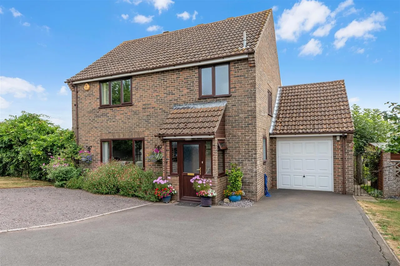 Pitts Orchard, Sturminster Newton DT10 1ER, photo 27