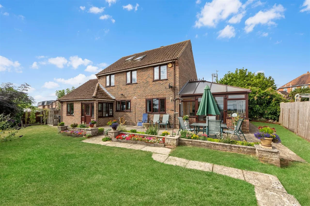 Pitts Orchard, Sturminster Newton DT10 1ER, photo 2