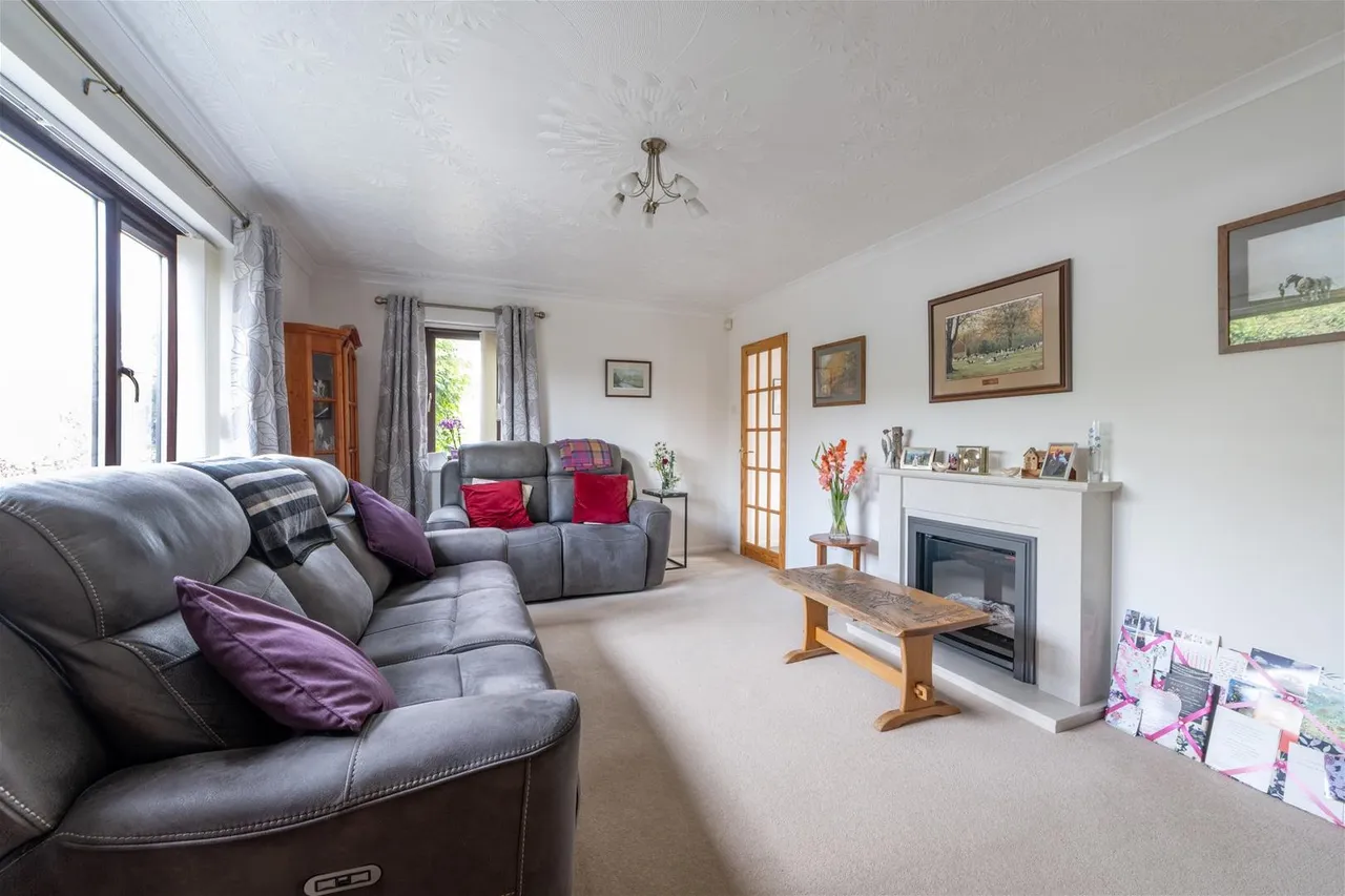 Pitts Orchard, Sturminster Newton DT10 1ER, photo 4