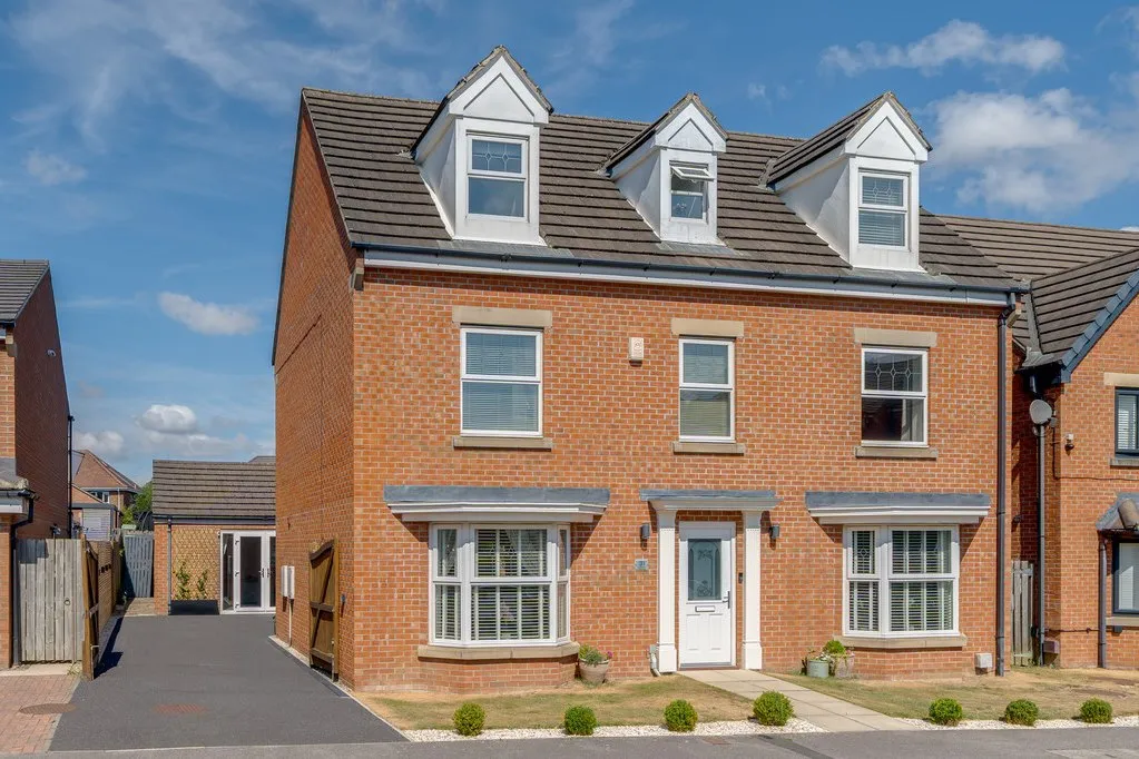 Fern View, Gomersal BD19 4PE, photo 29