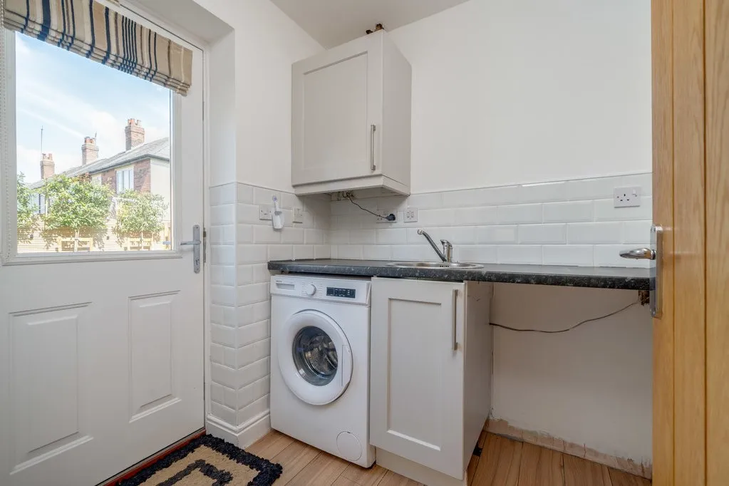 Fern View, Gomersal BD19 4PE, photo 8