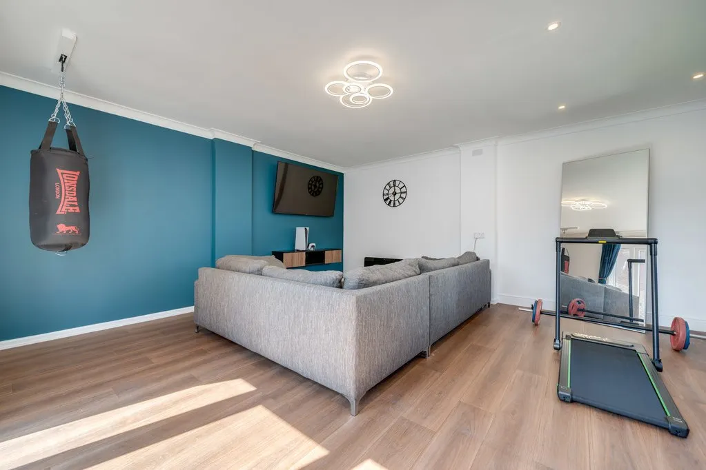 Fern View, Gomersal BD19 4PE, photo 26
