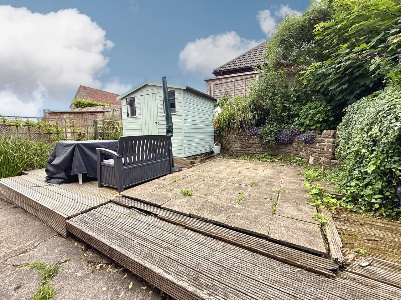 Priors Hill, Swindon, Wiltshire, SN4 0RL, photo 13