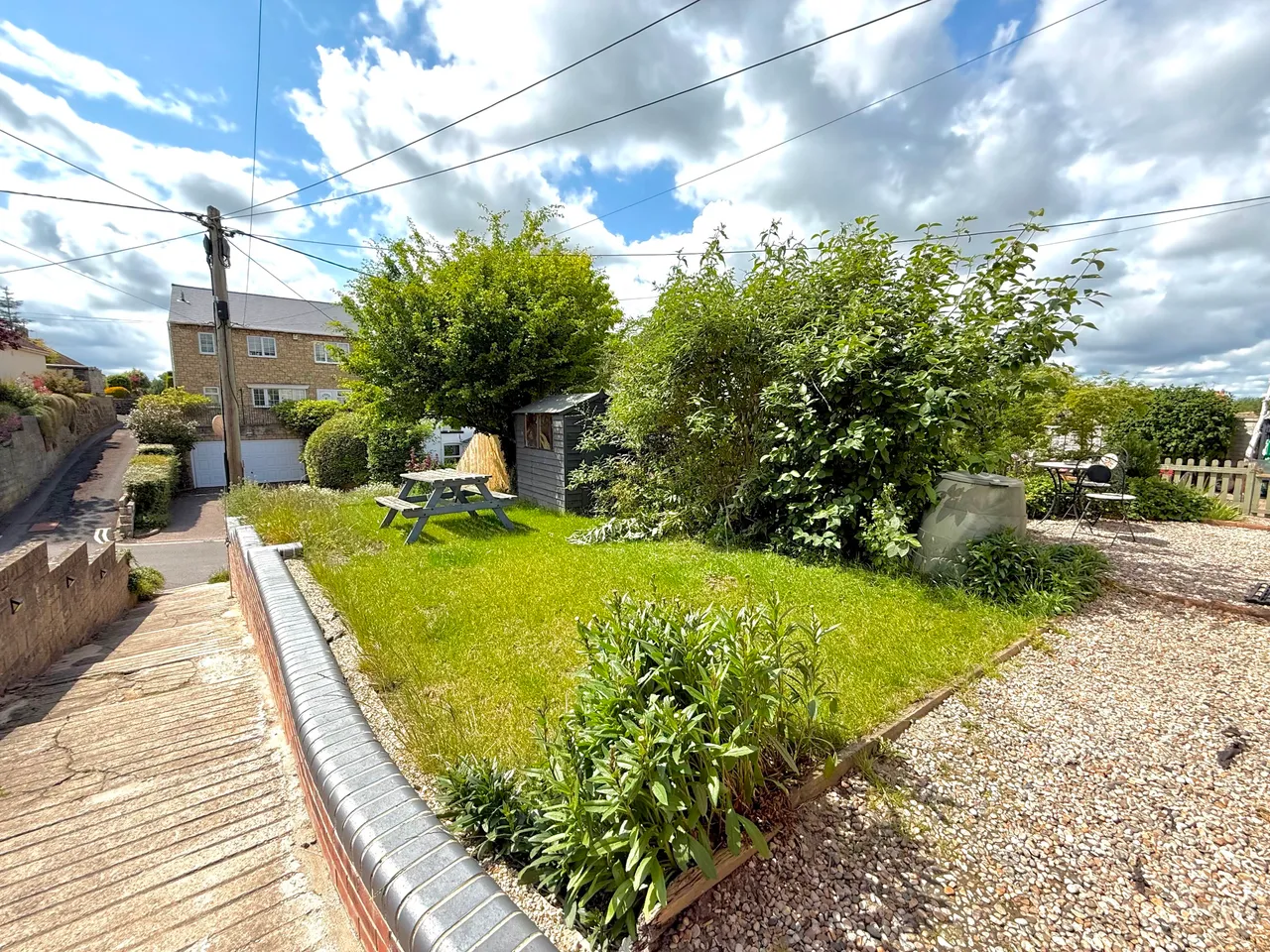 Priors Hill, Swindon, Wiltshire, SN4 0RL, photo 12