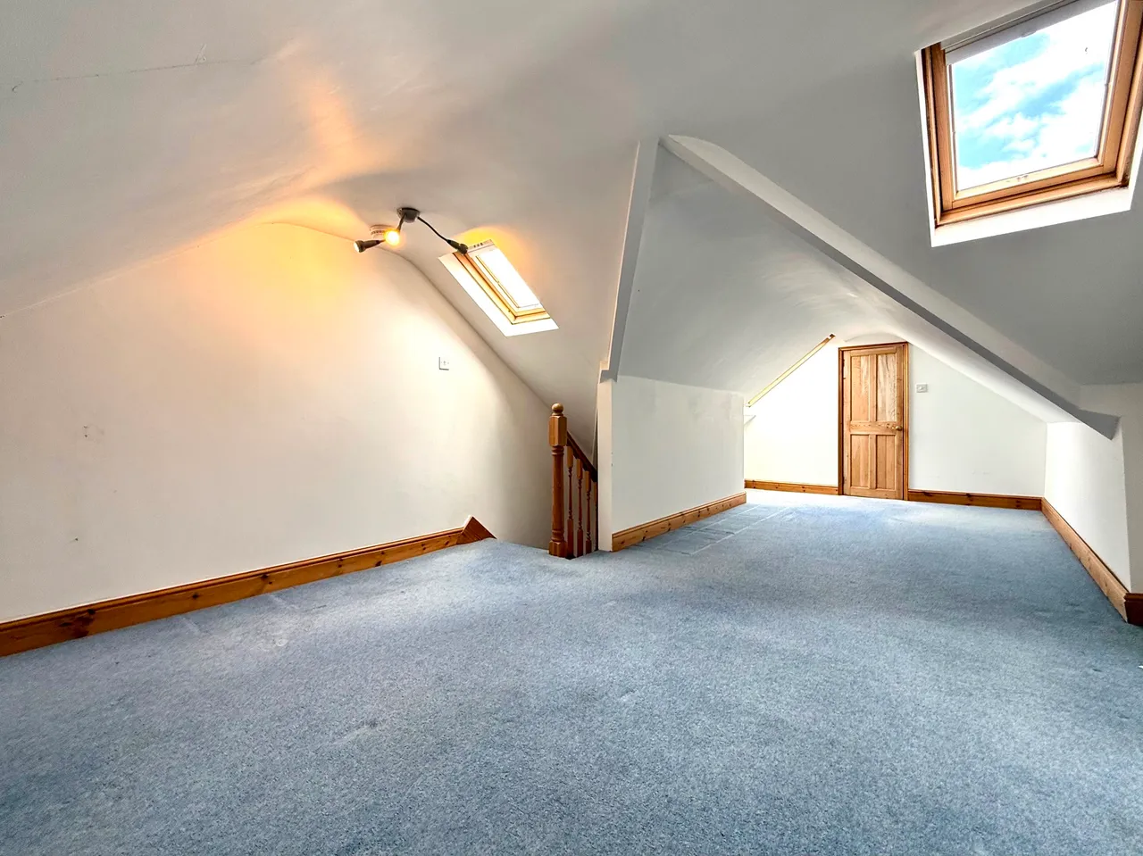 Priors Hill, Swindon, Wiltshire, SN4 0RL, photo 10