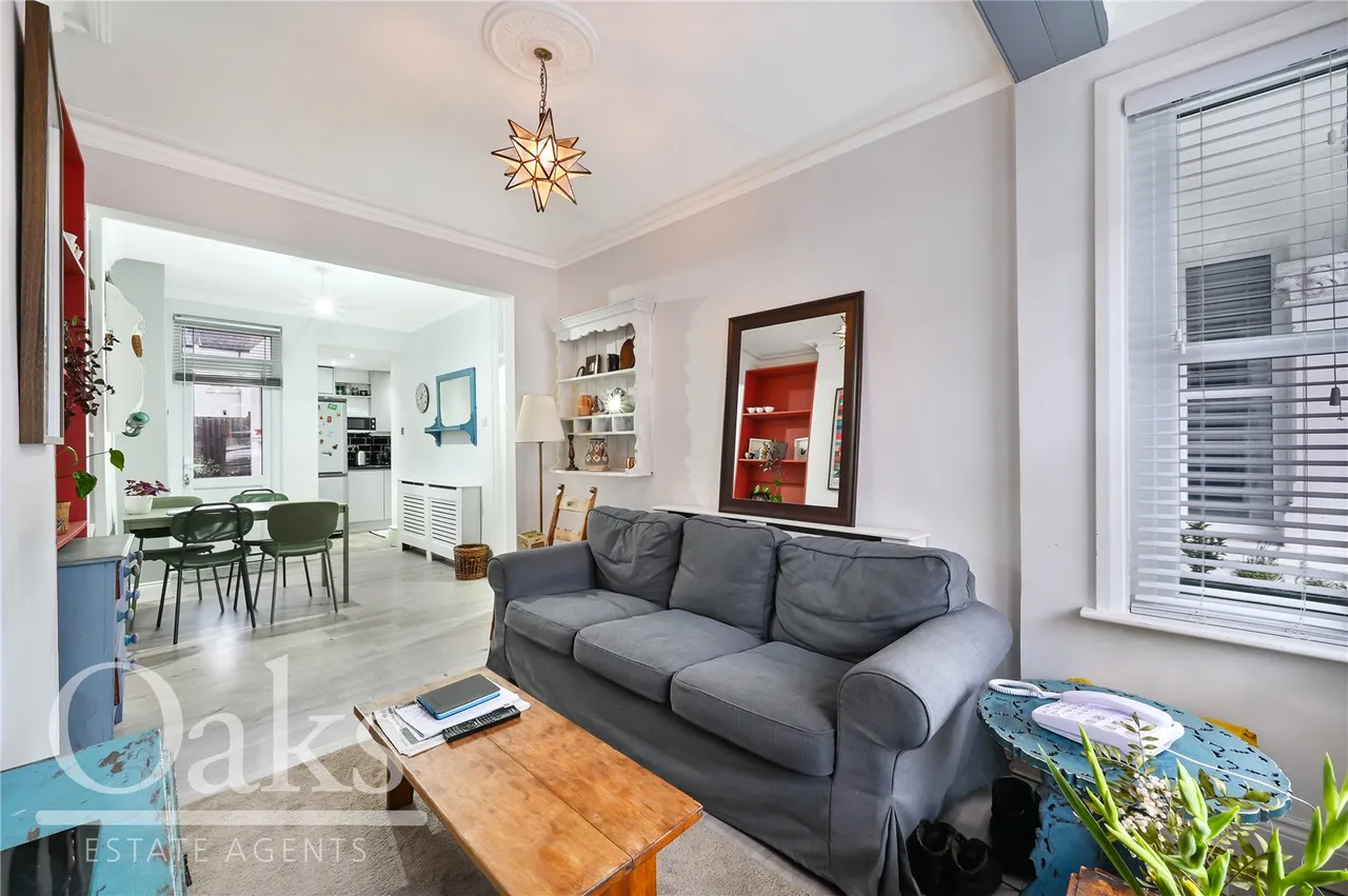 Ingatestone Road, South Norwood, SE25, photo 3