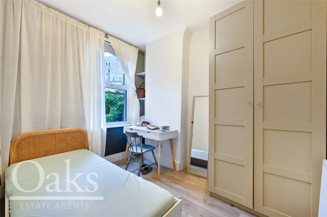 Ingatestone Road, South Norwood, SE25, photo 6