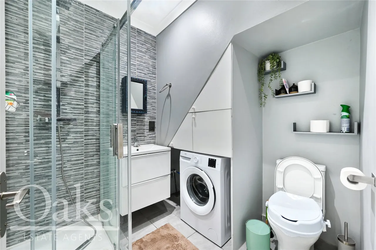 Ingatestone Road, South Norwood, SE25, photo 7