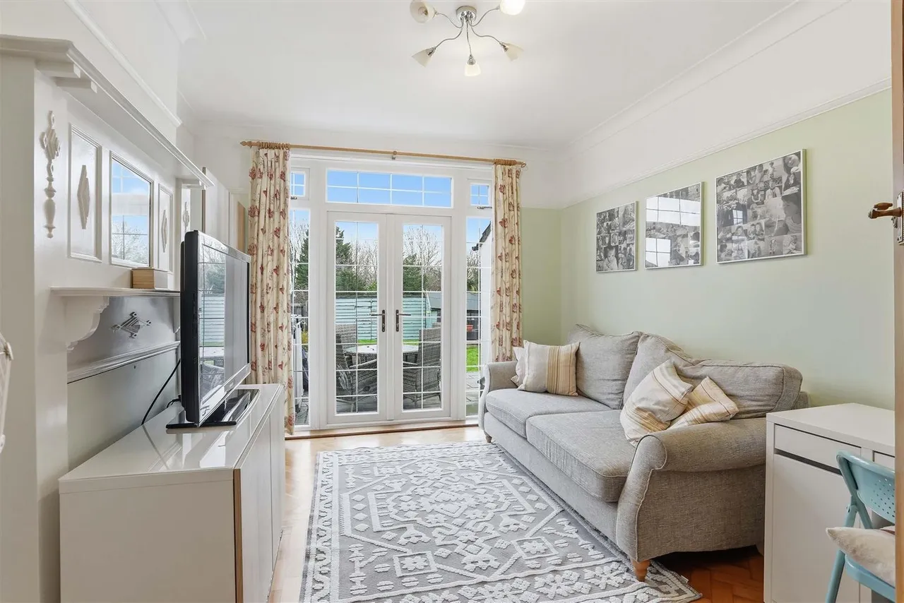 St Dunstans Hill, Cheam, Surrey, SM1 2LP, photo 10