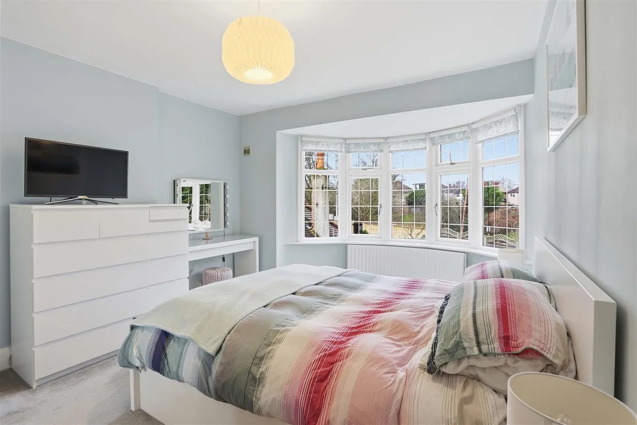 St Dunstans Hill, Cheam, Surrey, SM1 2LP, photo 15
