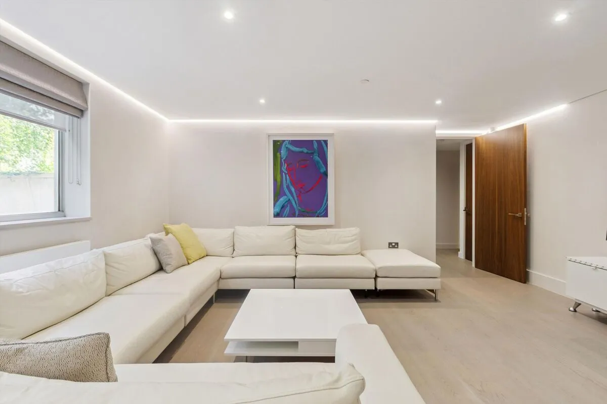 Kinnerton Street, London, SW1X, photo 14