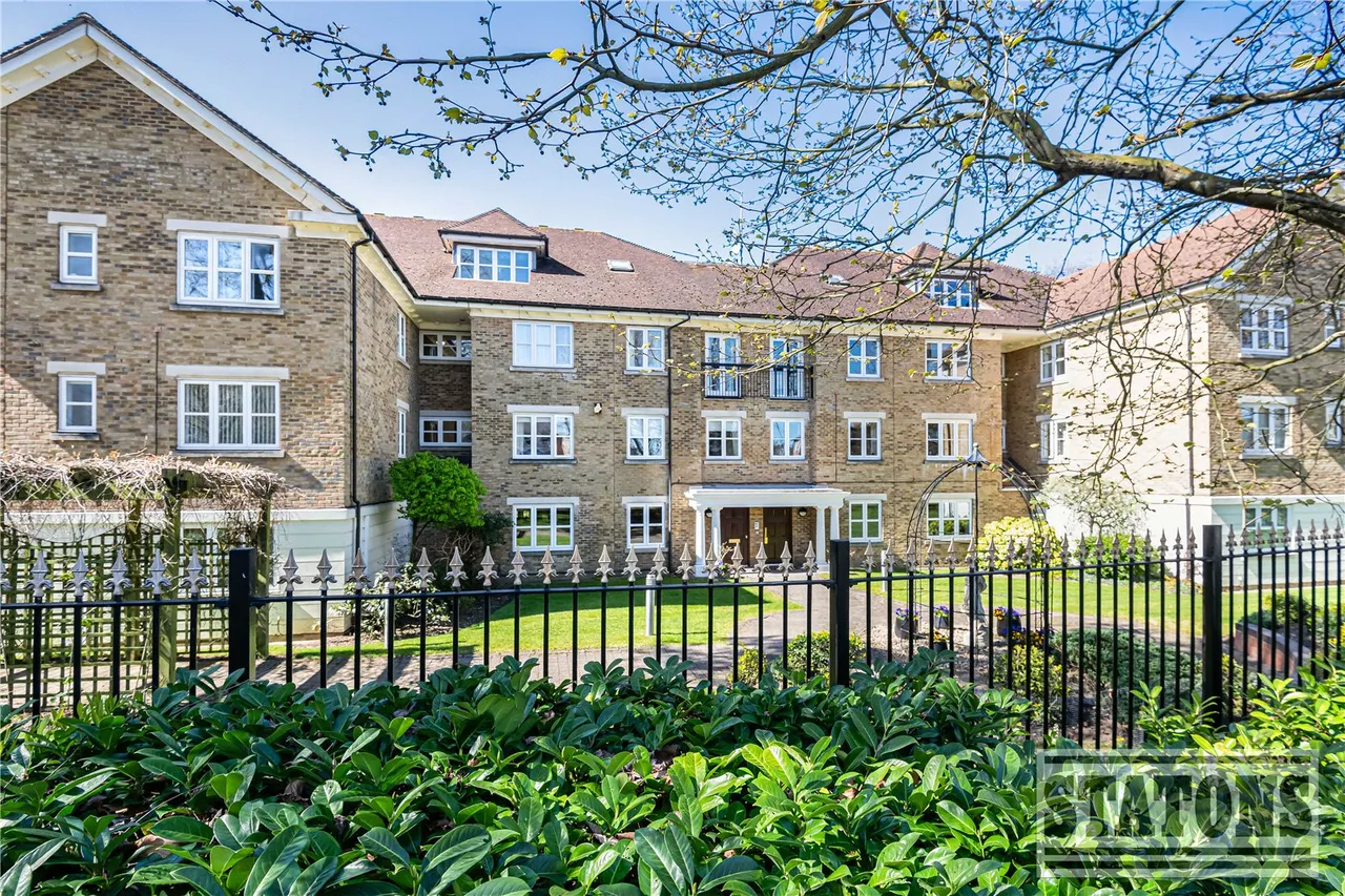 High Road, Whetstone, London, N20 9PF, photo 17