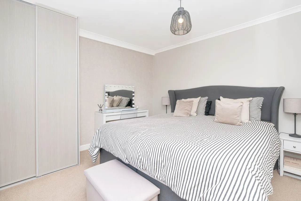 Glenfield Road, Cowdenbeath, KY4, photo 13