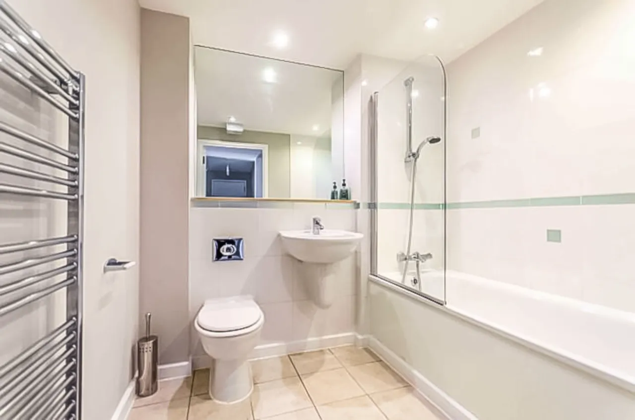 52 Tequila Wharf, 681 Commercial Road, London, photo 5