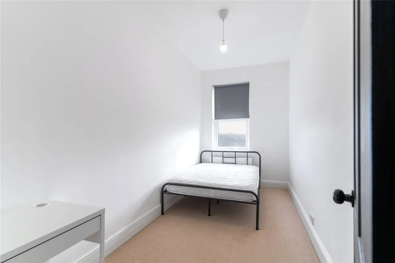 Woodborough Road, Nottingham, NG3, photo 13