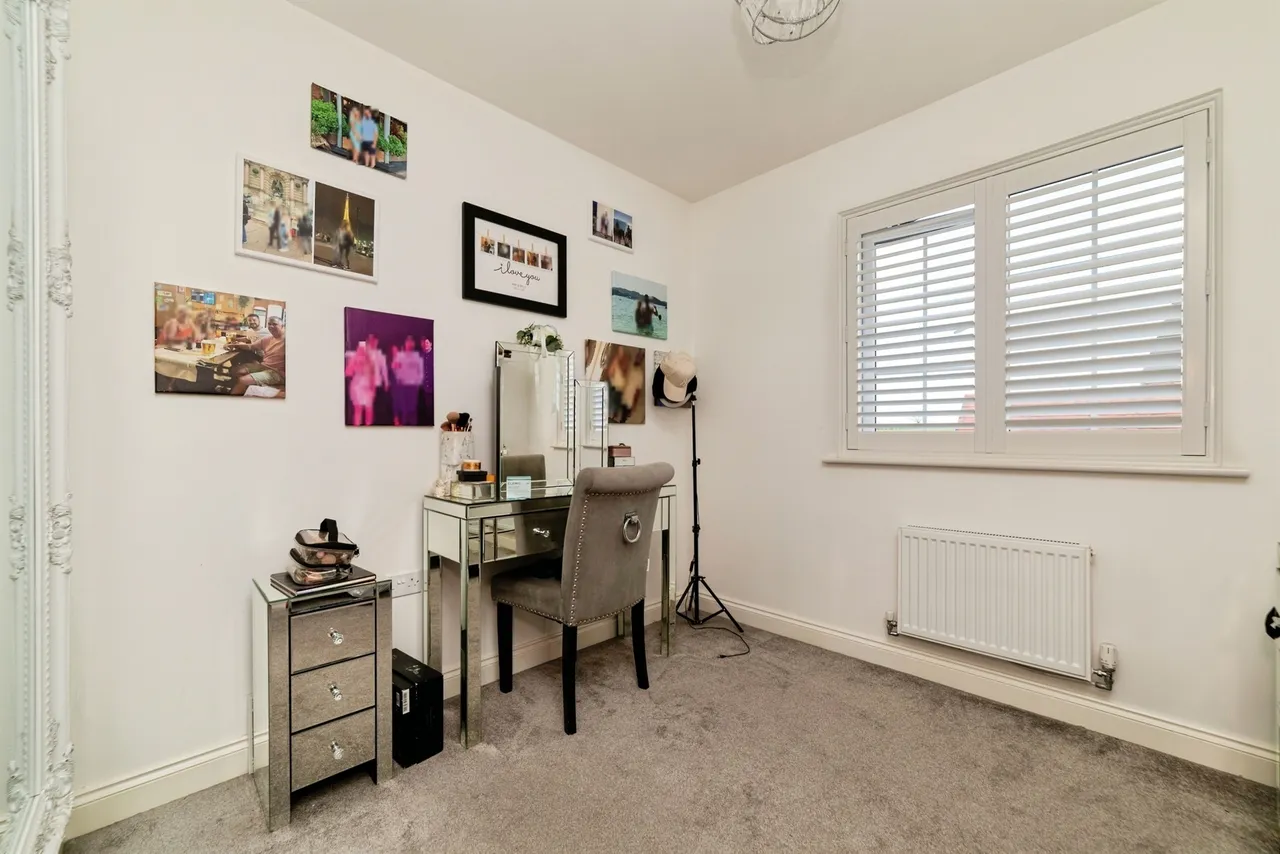 Nightingale Road, Great Barford, Bedford, photo 9