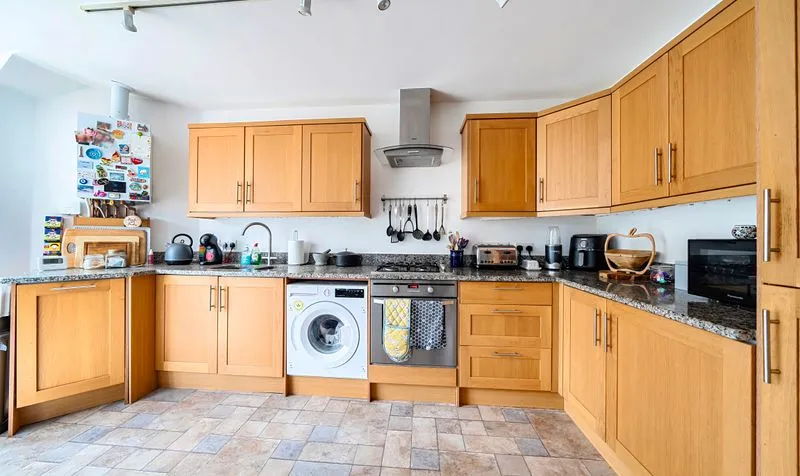 College Road, Epsom, KT17, photo 4