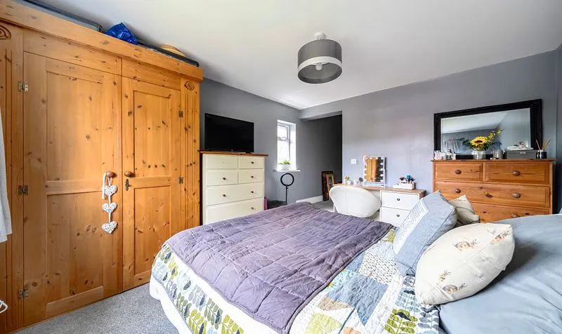College Road, Epsom, KT17, photo 12