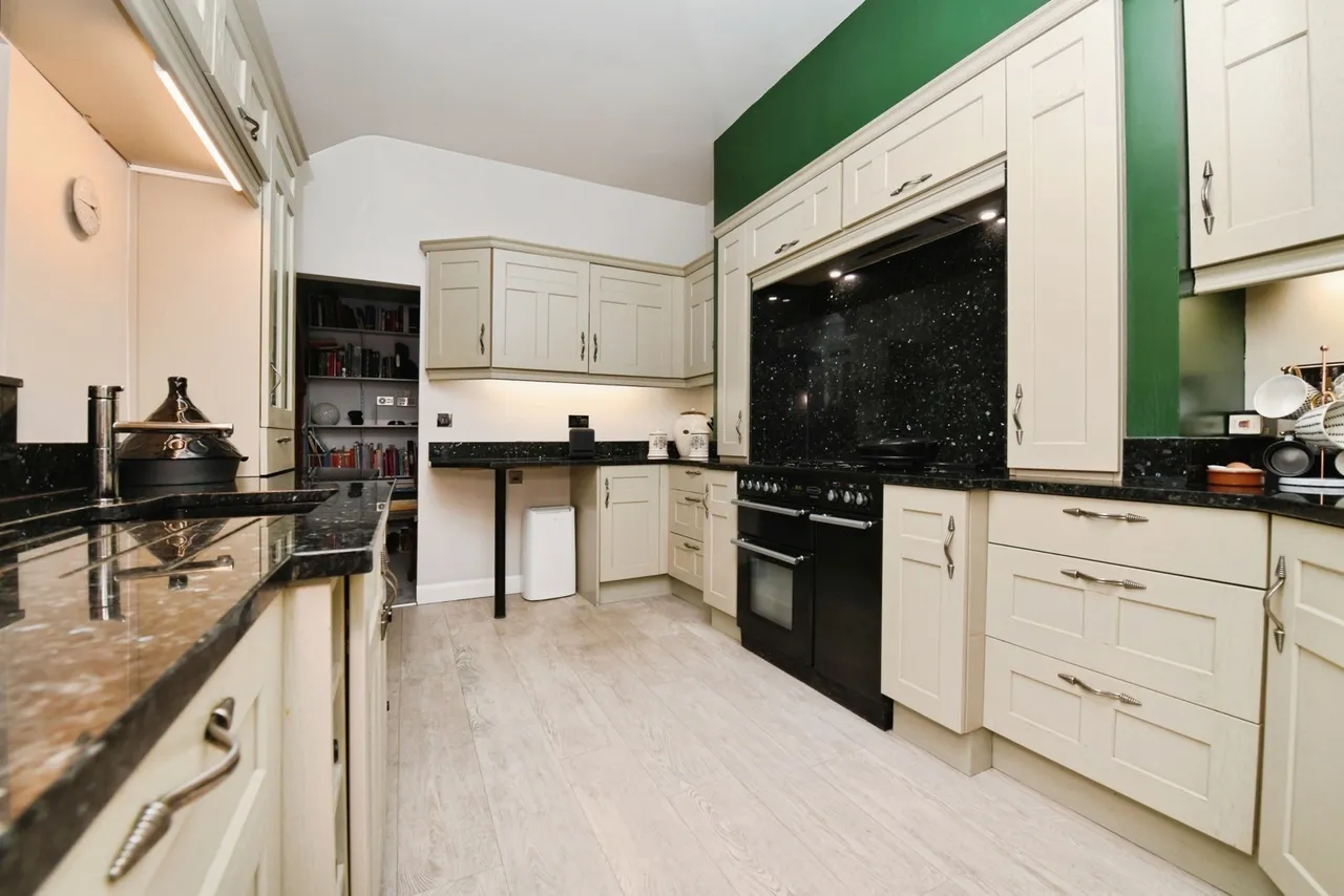 London Road, Vange, Basildon, Essex, SS16, photo 9