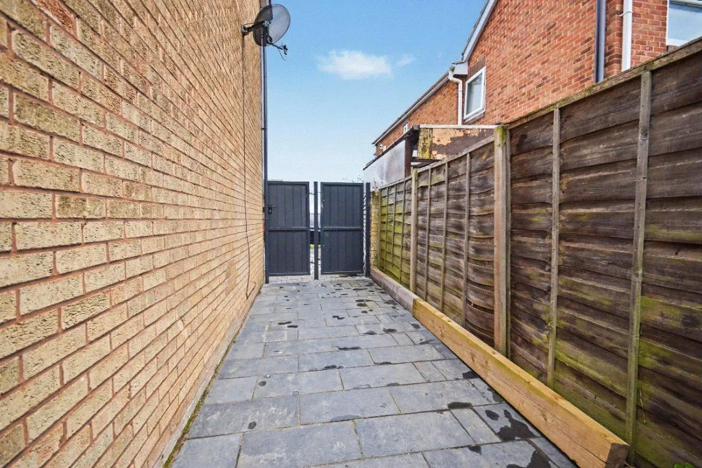 Fountains Way, Wakefield, WF1, photo 18