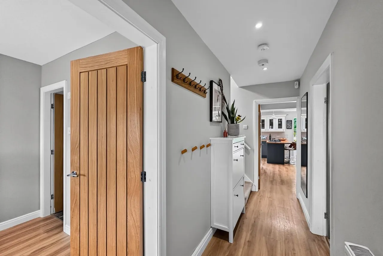 Woburn Drive, Hale, Cheshire WA15 8LZ, photo 18