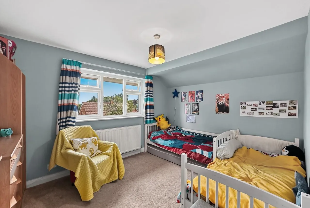 Woburn Drive, Hale, Cheshire WA15 8LZ, photo 23