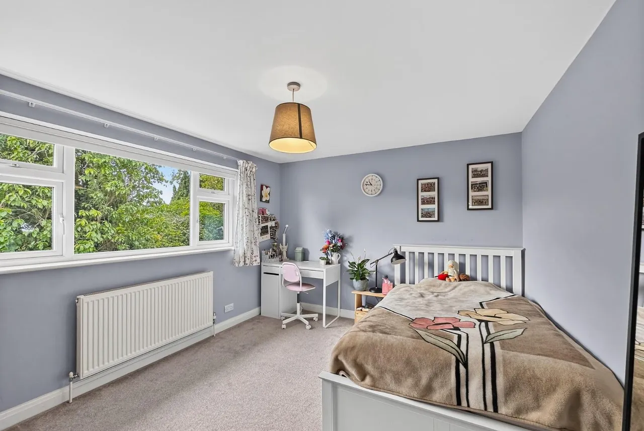 Woburn Drive, Hale, Cheshire WA15 8LZ, photo 22