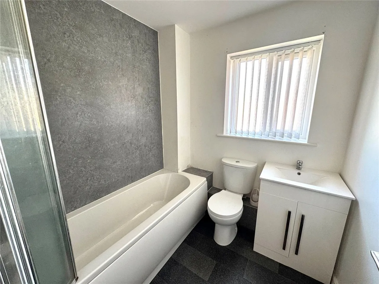Chestnut Street, Grimethorpe, Barnsley, South Yorkshire, S72, photo 6