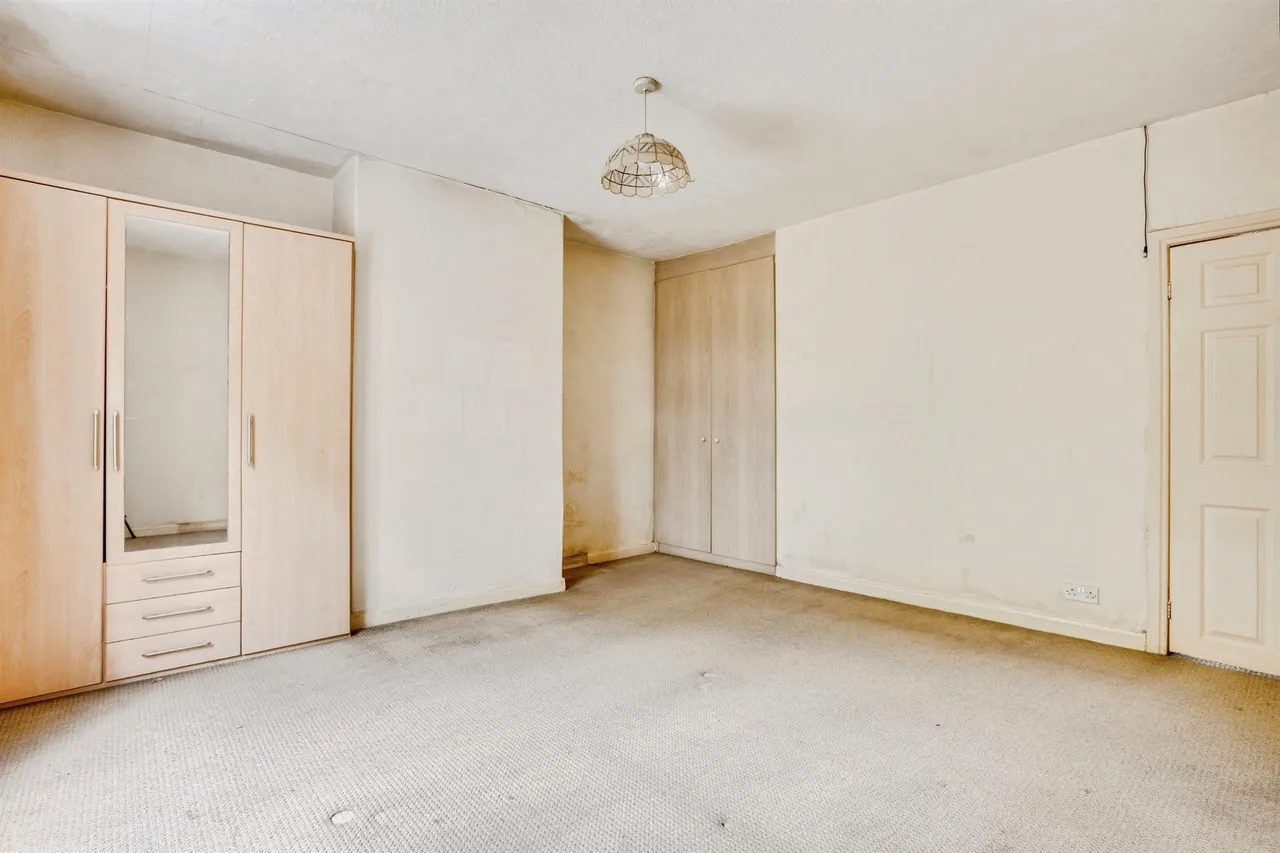 Ferry Lane, Stanley, Wakefield, photo 9