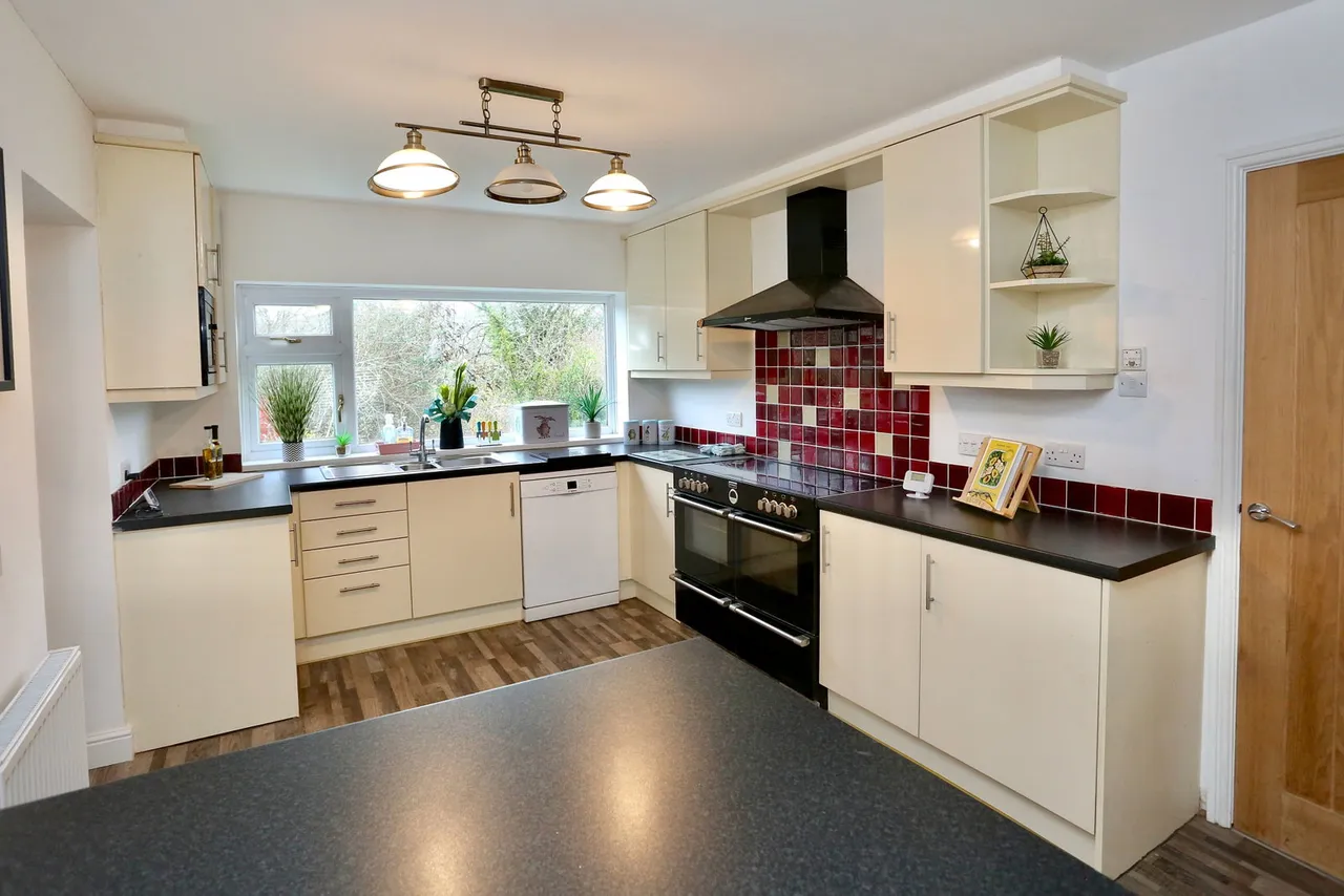 Charnwood, Forge Road, Llangynidr, Crickhowell, NP8 1LU, photo 5