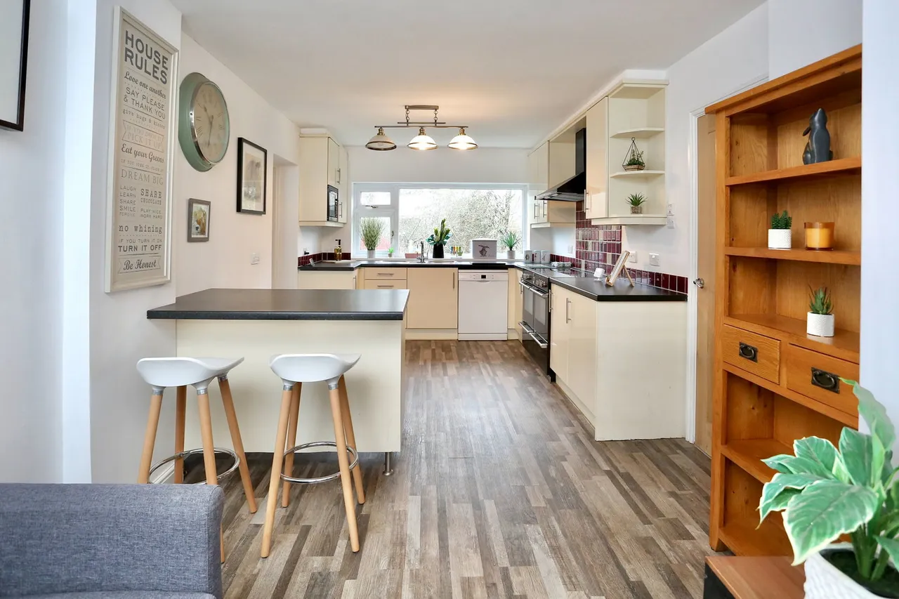 Charnwood, Forge Road, Llangynidr, Crickhowell, NP8 1LU, photo 3