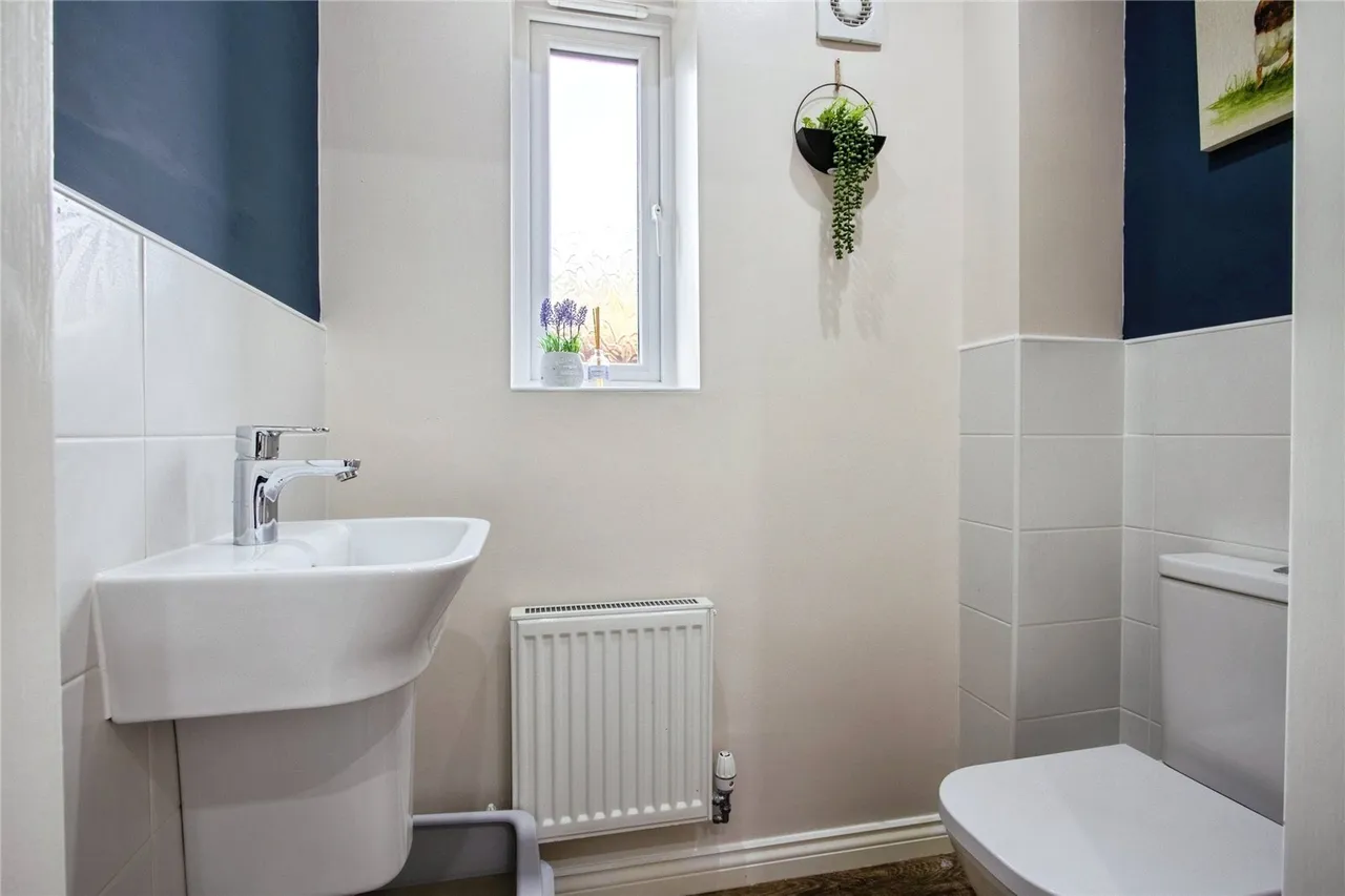 Rosewood Drive, Dewsbury, West Yorkshire, WF12, photo 5
