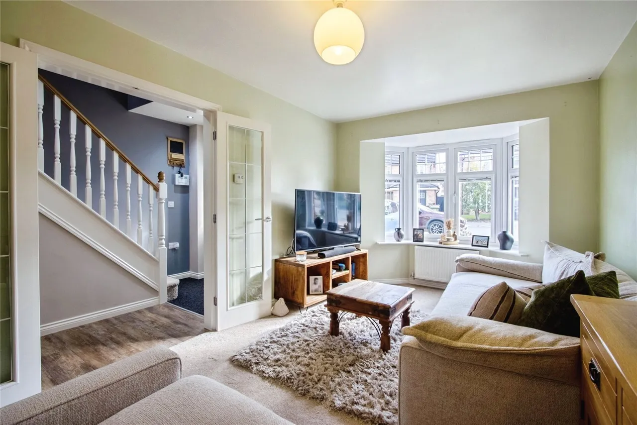Rosewood Drive, Dewsbury, West Yorkshire, WF12, photo 2