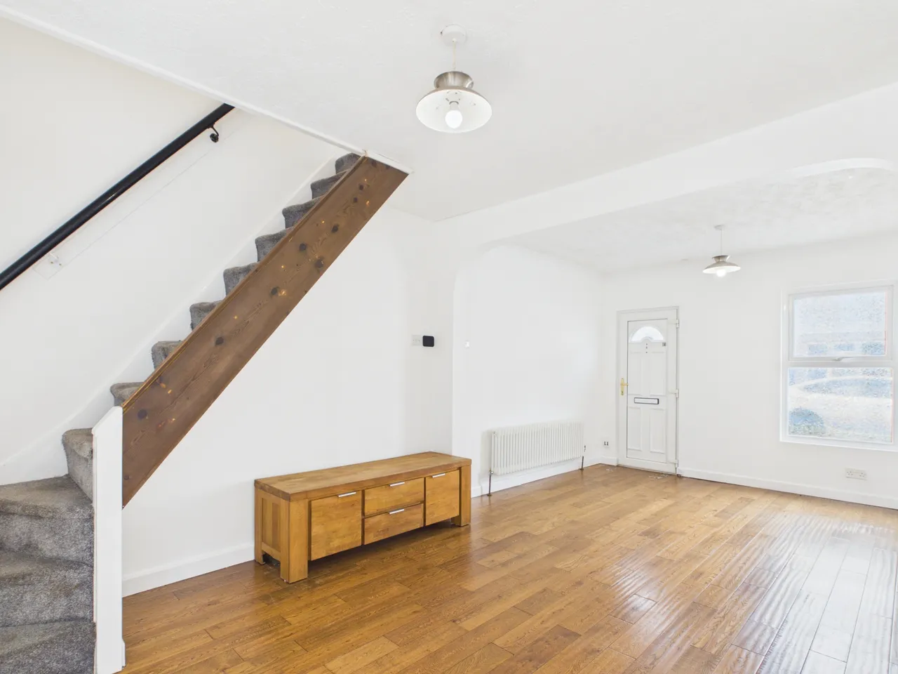 2 bed house to rent — Little Street, Reading, RG1