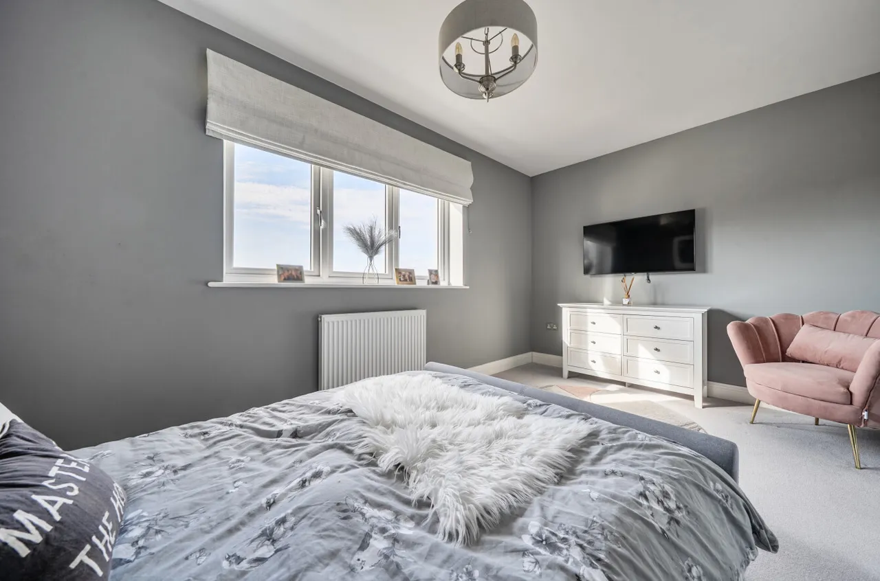 Chilloway Close, Crondall, Farnham, Hampshire, GU10 5SB, photo 13