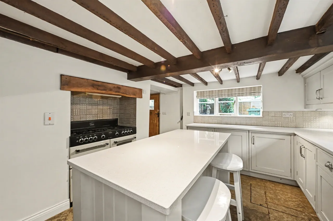 Station Road, Long Marston, Tring, photo 10