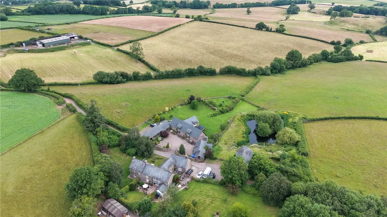 Llanfilo, Brecon, Powys, LD3 0RG, photo 54