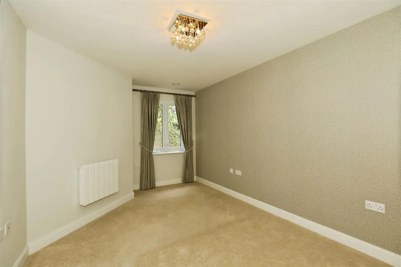 Cedar Avenue, Alsager, ST7, photo 8