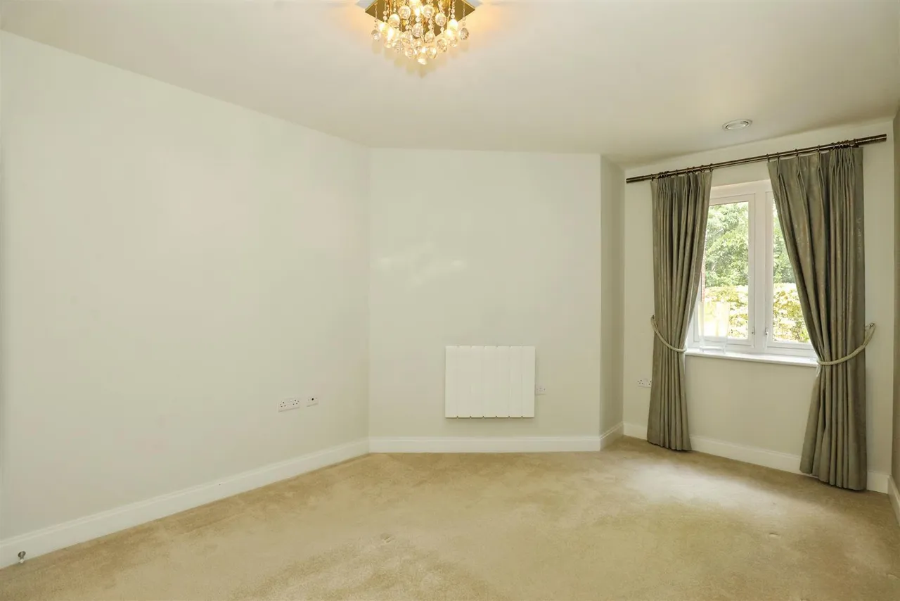 Cedar Avenue, Alsager, ST7, photo 23