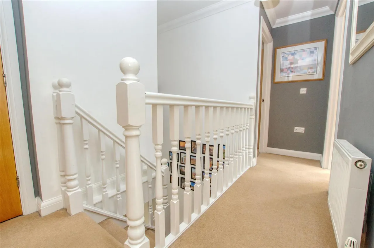 Lyons Place, Hedge End, Southampton, SO30 0JB, photo 24