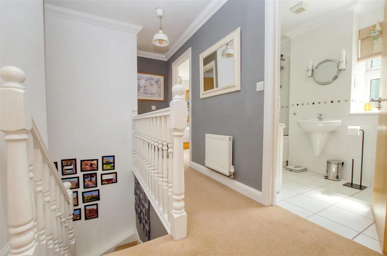 Lyons Place, Hedge End, Southampton, SO30 0JB, photo 25