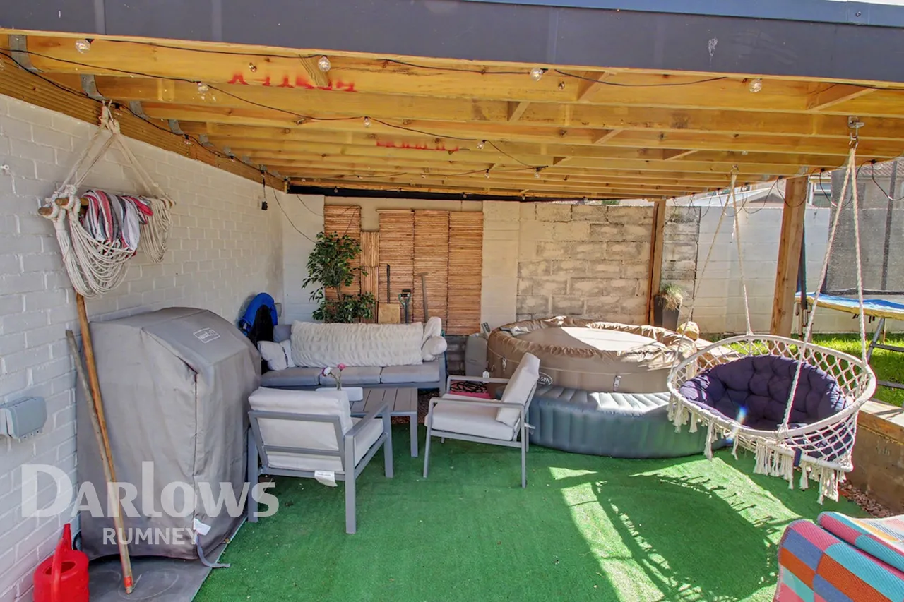 Hendre Road, Cardiff, photo 24