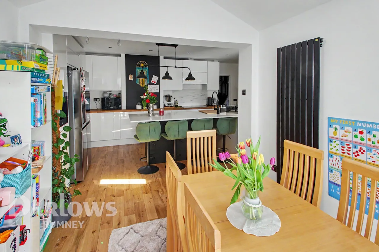 Hendre Road, Cardiff, photo 6