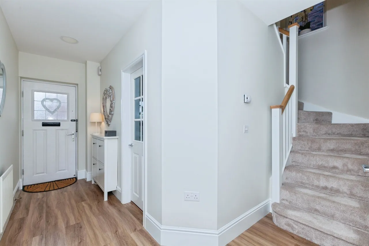 Diamond Avenue, Countesthorpe, LE8, photo 2