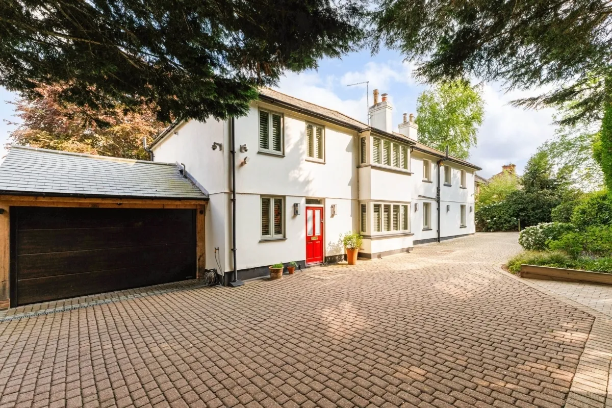 5 bed house to rent, Station Road, Sunningdale, SL5