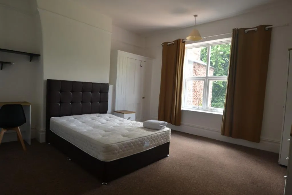 Albion Road, Fallowfield, M14, photo 8