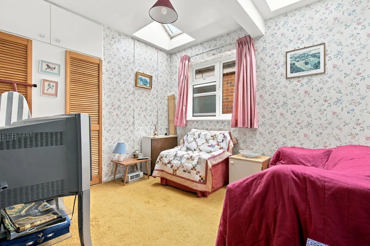 Bottom Road, High Wycombe, HP14, photo 20