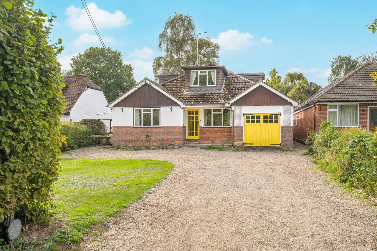 Bottom Road, High Wycombe, HP14, photo 3